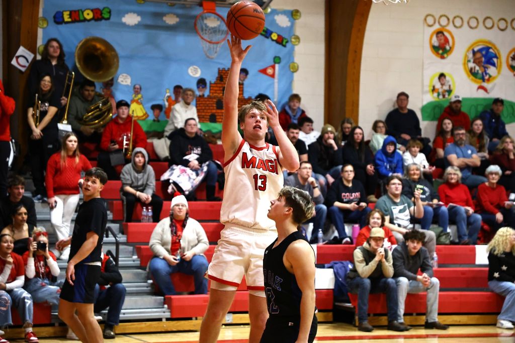 Colon boys beat Burr Oak 65-50